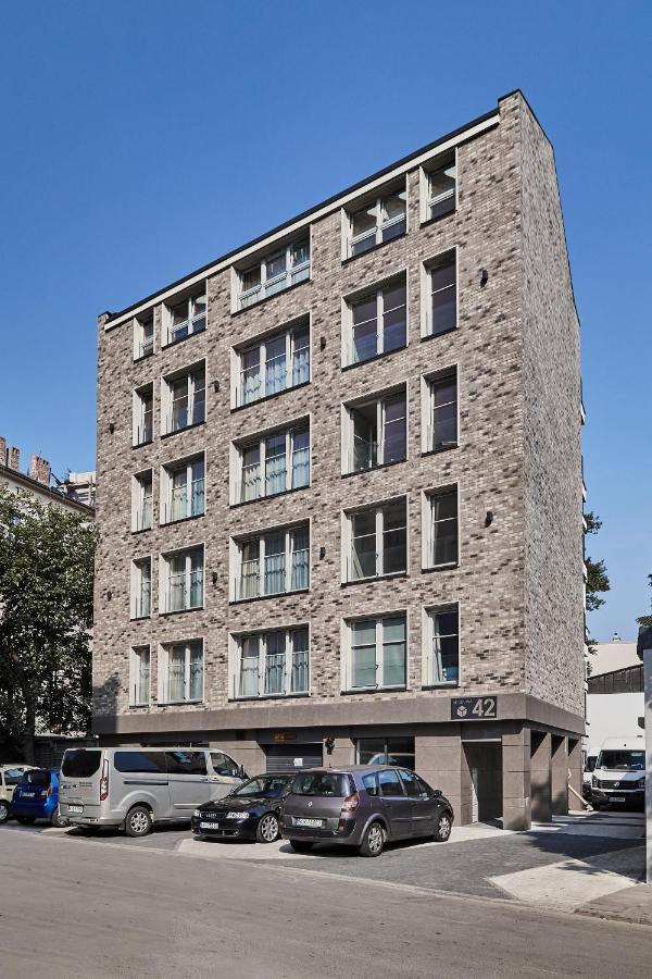 Househost :miodowa 42/4b Apartament Kraków